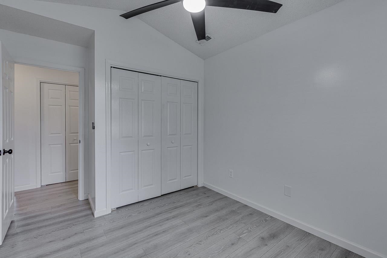 409 Cresthaven Drive Boiling Springs, SC 29316 - Photo 13 of 44