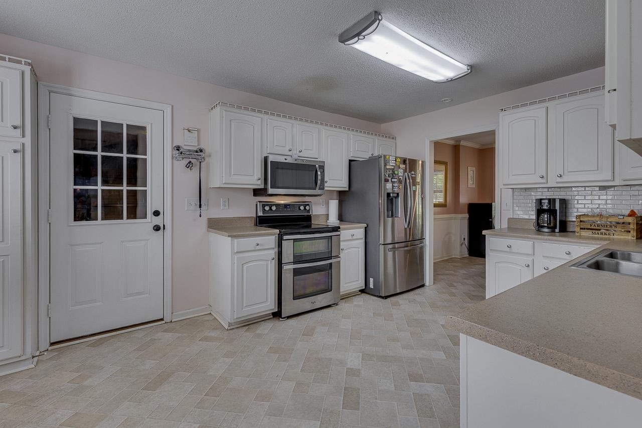 409 Cresthaven Drive Boiling Springs, SC 29316 - Photo 24 of 44