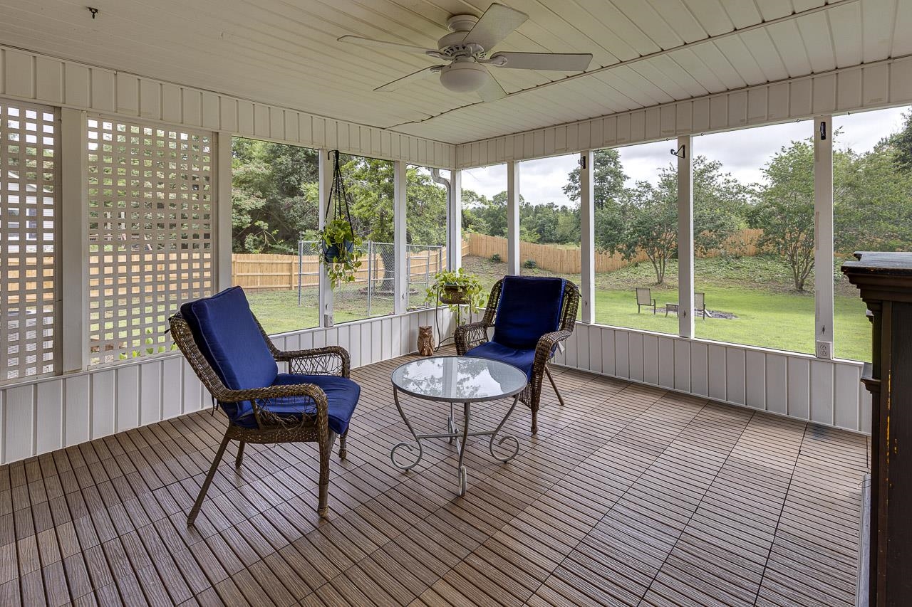 409 Cresthaven Drive Boiling Springs, SC 29316 - Photo 32 of 44