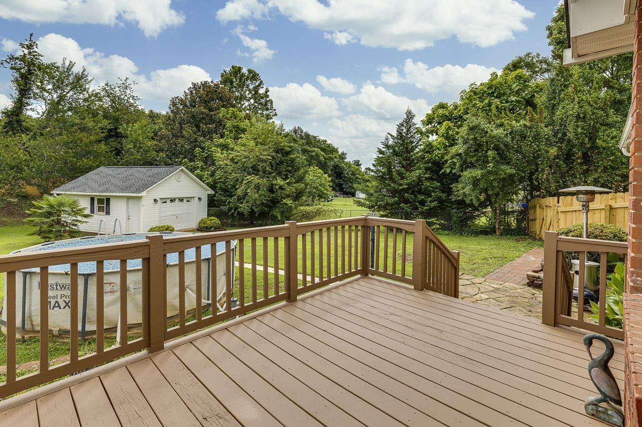 409 Cresthaven Drive Boiling Springs, SC 29316 - Photo 33 of 44