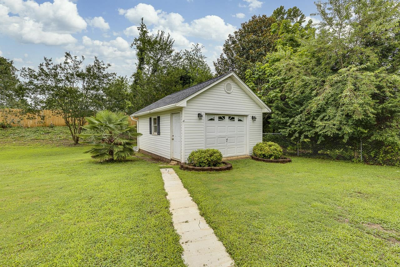 409 Cresthaven Drive Boiling Springs, SC 29316 - Photo 38 of 44