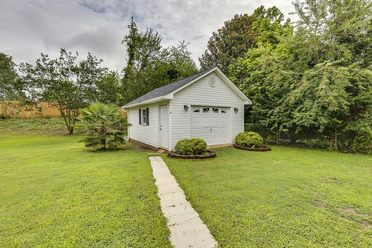 409 Cresthaven Drive Boiling Springs, SC 29316 - Photo 39 of 44