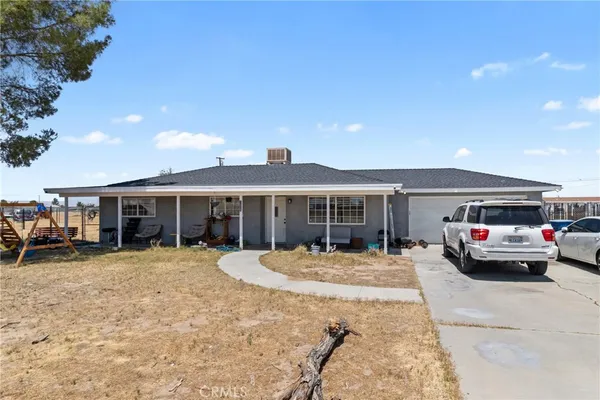 $290,000 | 16915 Bellaire Avenue, Edwards, CA 93523
