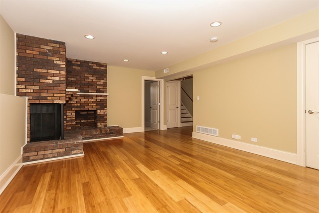 1172 North Old Bridge Road Palatine, IL 60067 - Photo 13 of 27 a view of empty room with wooden floor
