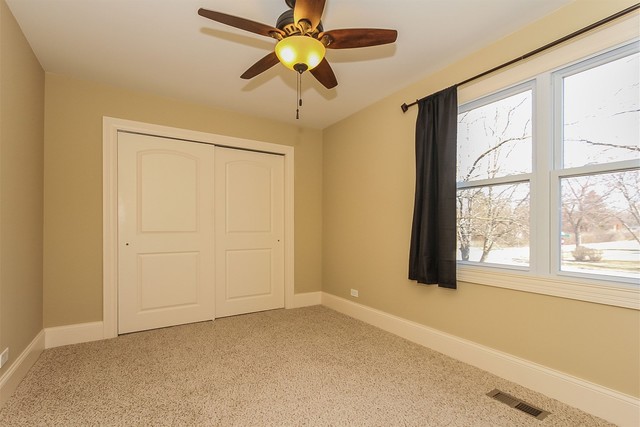 1172 North Old Bridge Road Palatine, IL 60067 - Photo 18 of 27 a view of an empty room with a window