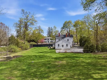 $1,548,000 | 5 Great Road, Bedford, MA 01730