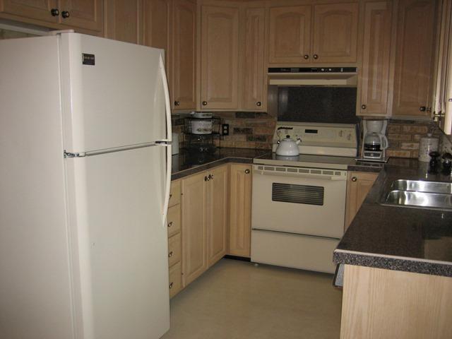 18 Philip Street Cumberland Center, ME 04021 - Photo 9 of 16 Kitchen.