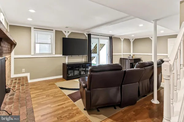 $810,000 | 8010 Rockwood Court, Springfield, VA 22153