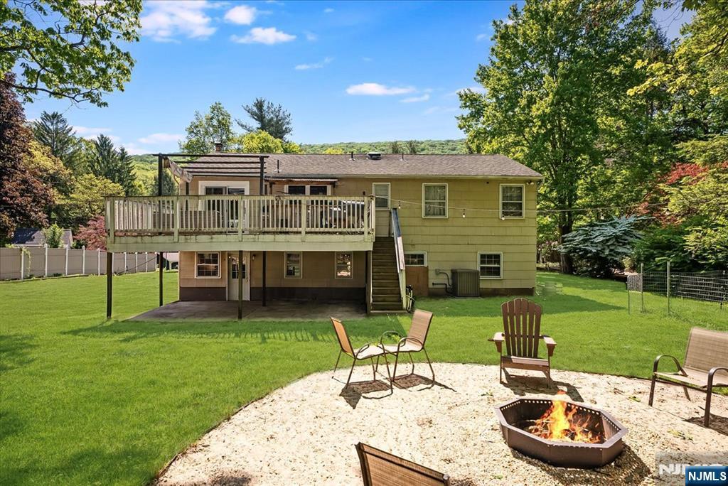 12 River Road Oak Ridge, NJ 07438 - Photo 23 of 36
