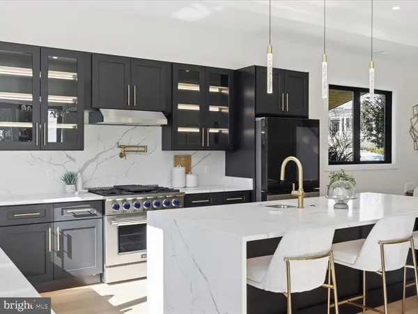 $1,599,888 | 8503 Marquette Street, Vienna, VA 22180