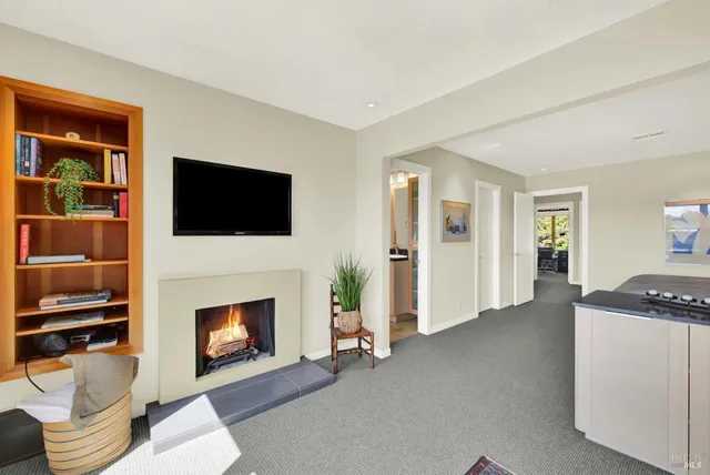 $925,000 | 927 Marina Drive, Napa, CA 94559