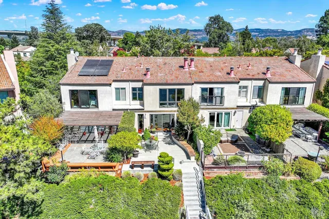 $925,000 | 927 Marina Drive, Napa, CA 94559