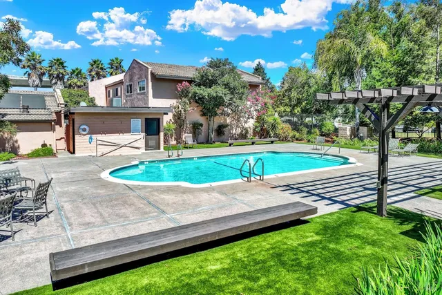 $925,000 | 927 Marina Drive, Napa, CA 94559