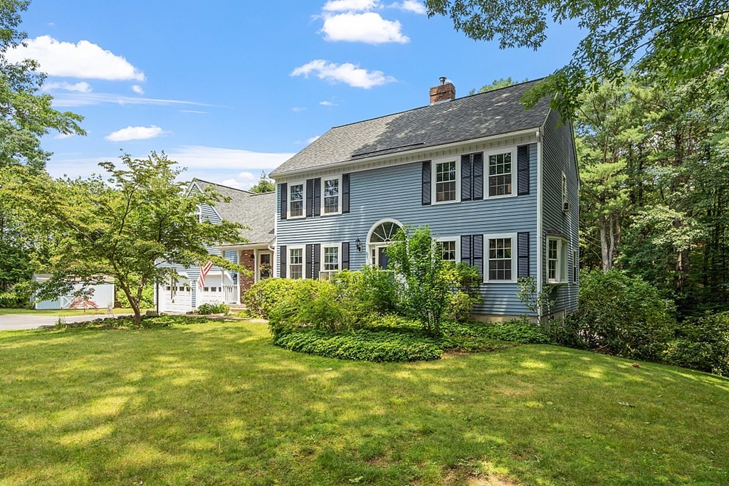 61 Colony Road Westminster, MA 01473 - Photo 2 of 42