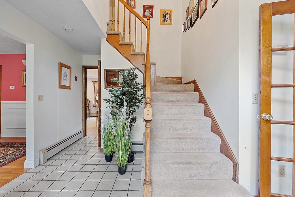 61 Colony Road Westminster, MA 01473 - Photo 21 of 42