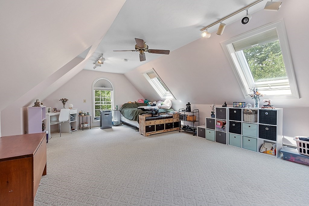 61 Colony Road Westminster, MA 01473 - Photo 36 of 42