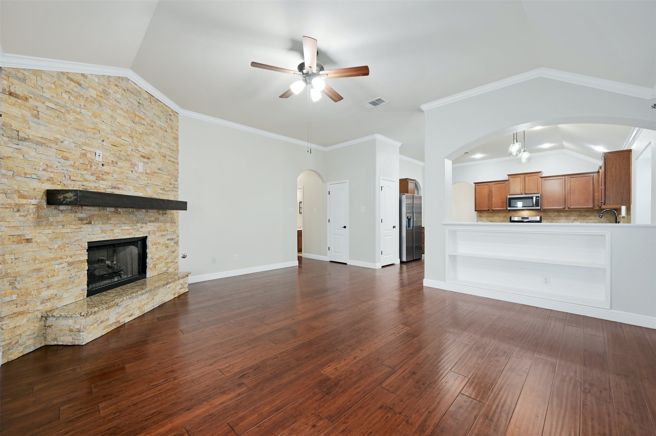 116 Wolf Creek Way Round Rock, TX 78664 - Photo 15 of 27