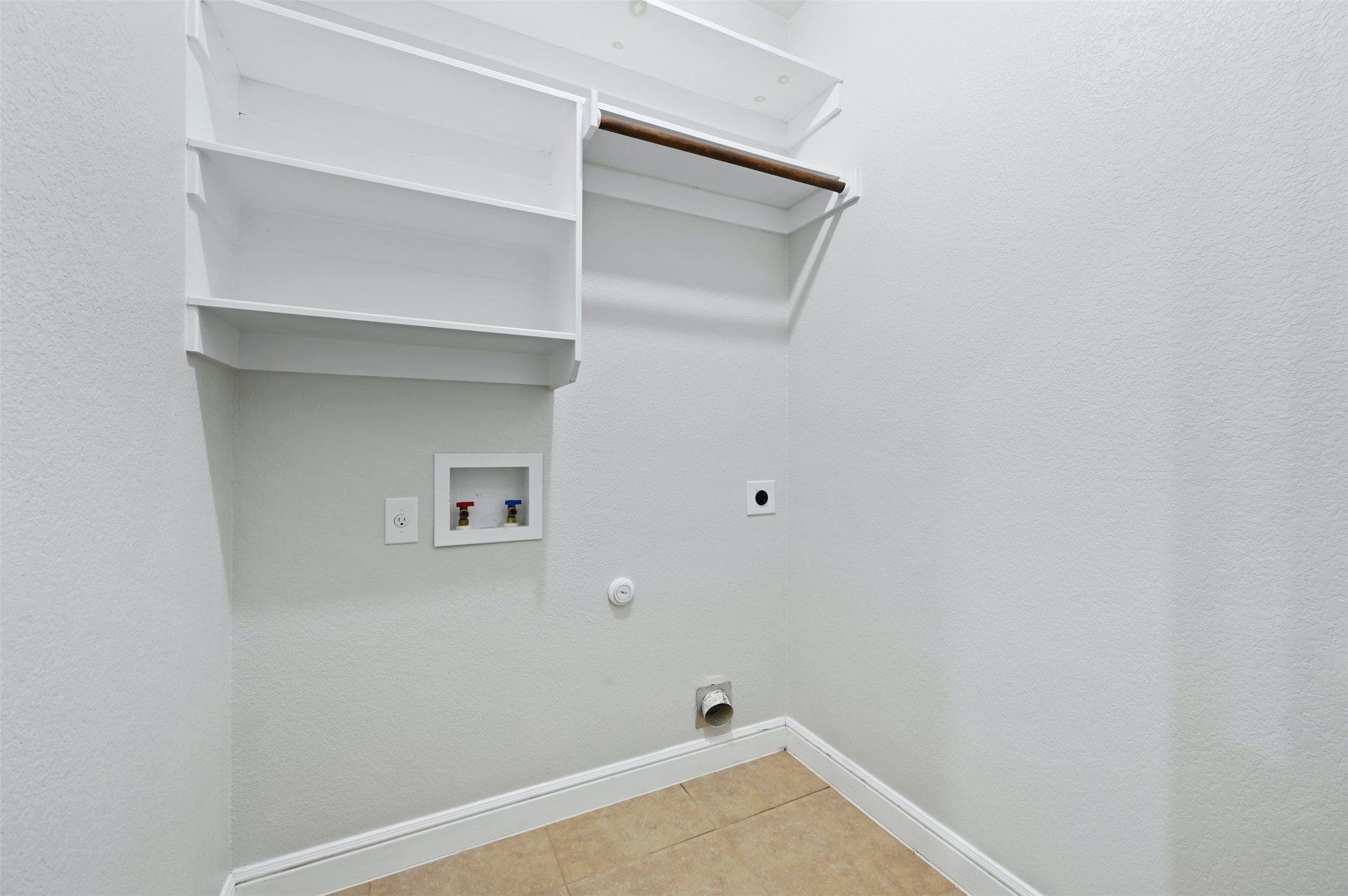 116 Wolf Creek Way Round Rock, TX 78664 - Photo 16 of 27