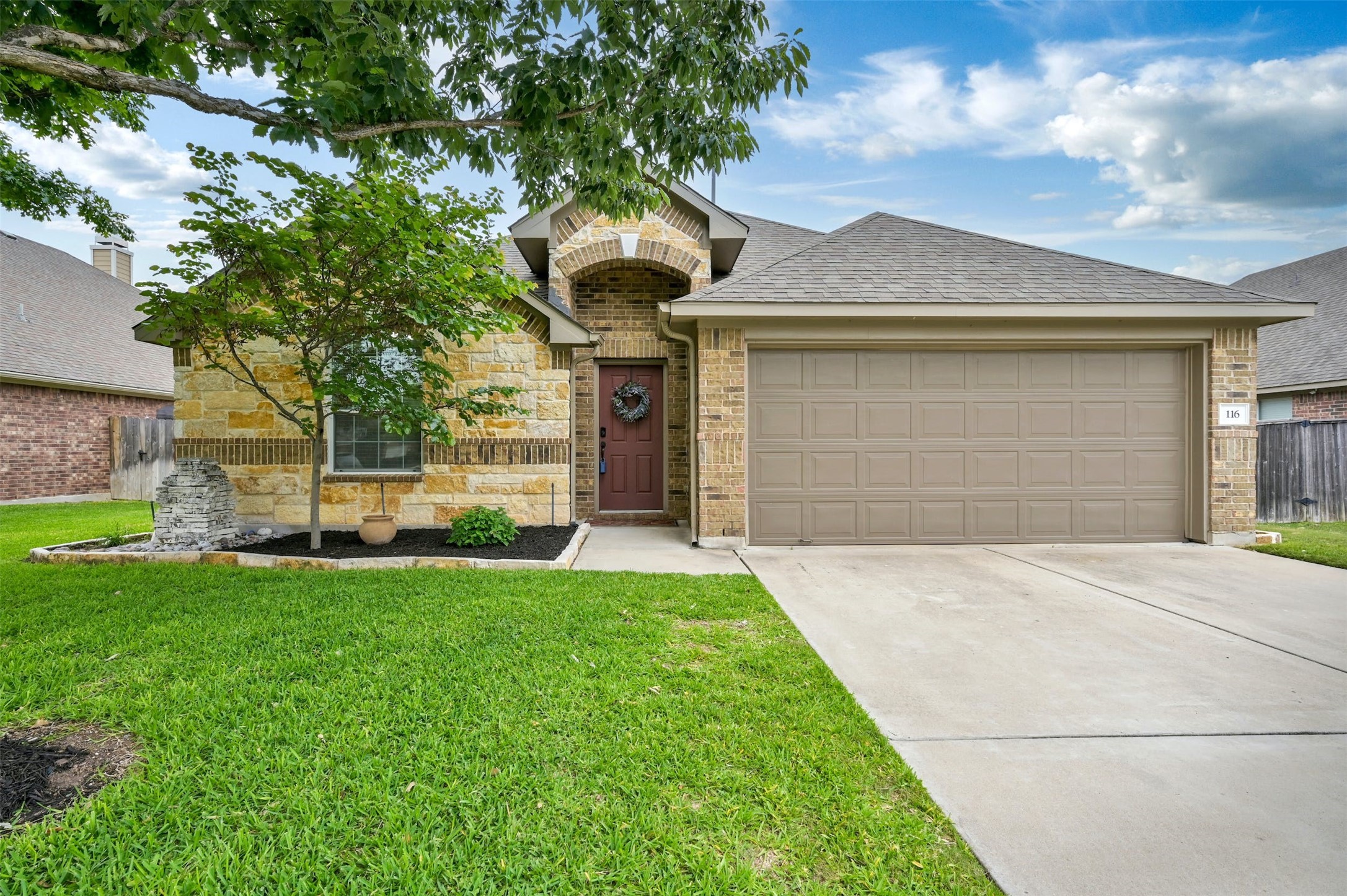 116 Wolf Creek Way Round Rock, TX 78664 - Photo 2 of 27