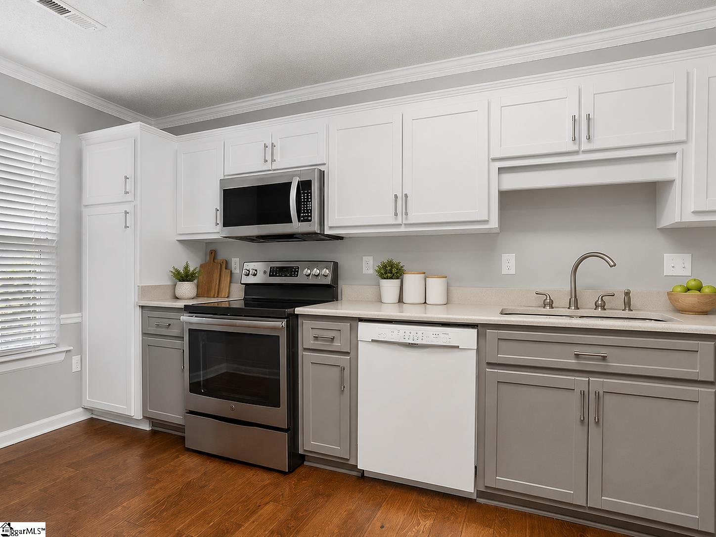 419 East Butler Road, Unit 2 Mauldin, SC 29662 - Photo 4 of 11
