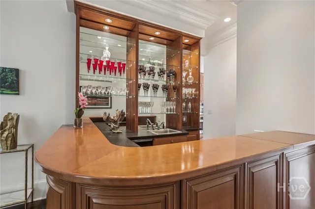 $6,995,000 | 2 East Perry Lane, Unit S A B AND C, Savannah, GA 31401