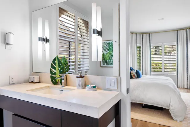 $7,695,000 | 215 Island Drive, Jupiter, FL 33477