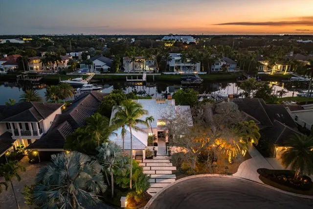 $7,695,000 | 215 Island Drive, Jupiter, FL 33477