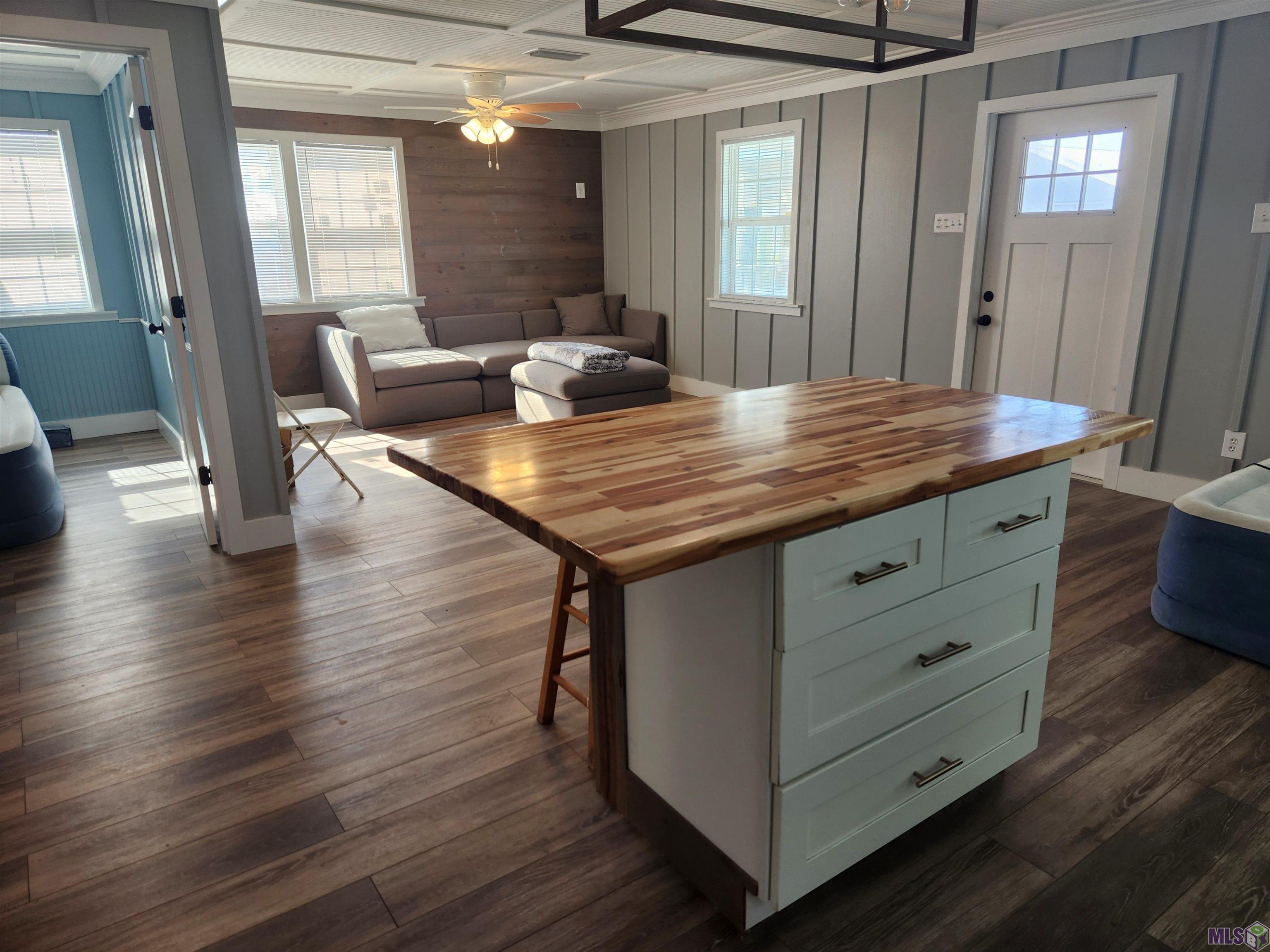 137 Memory Lane Grand Isle, LA 70358 - Photo 13 of 23