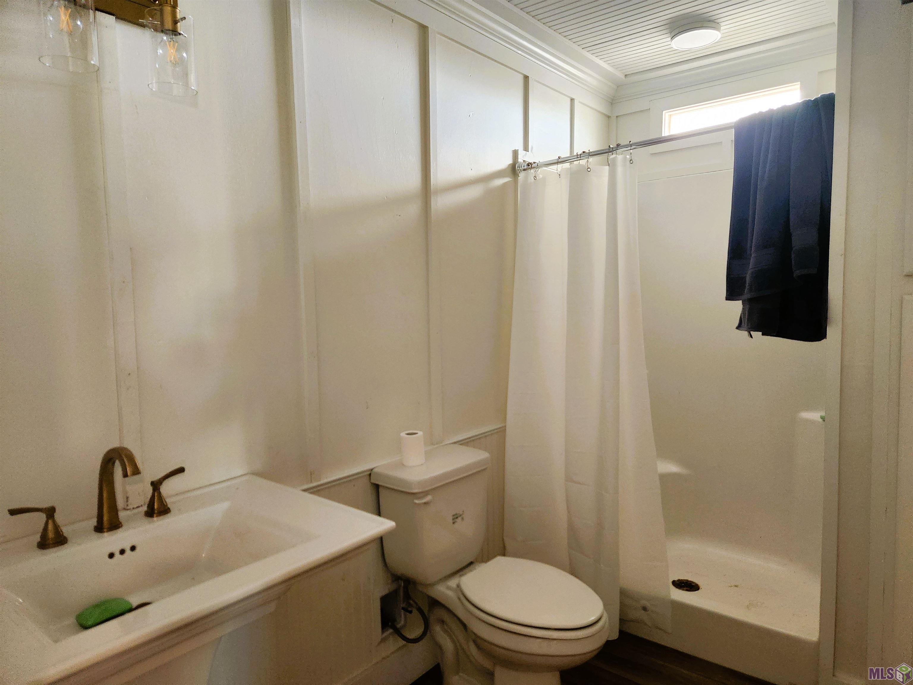 137 Memory Lane Grand Isle, LA 70358 - Photo 18 of 23