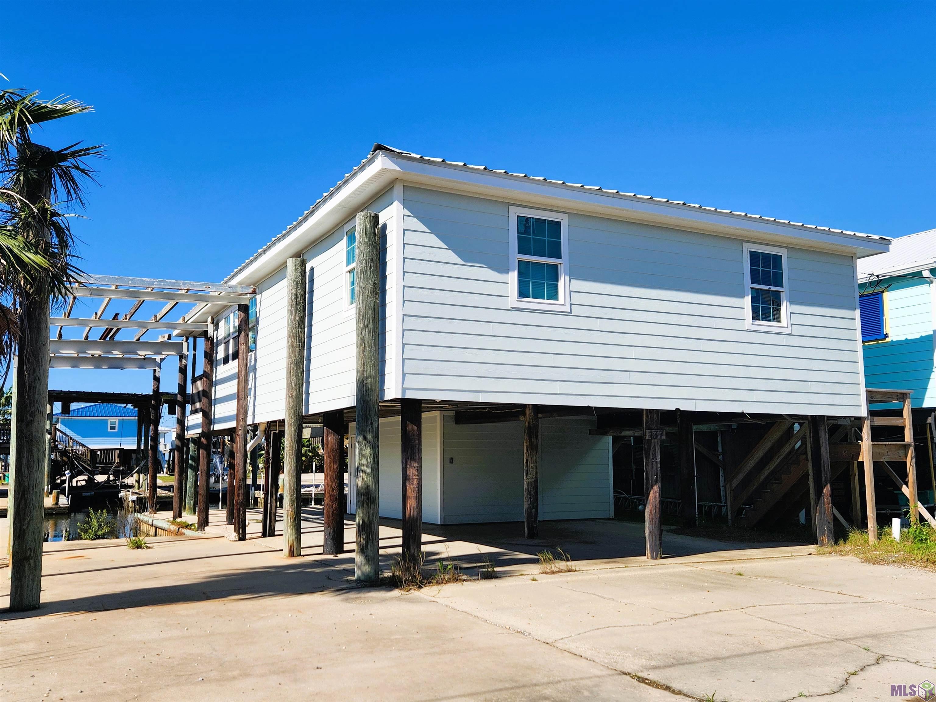 137 Memory Lane Grand Isle, LA 70358 - Photo 4 of 23