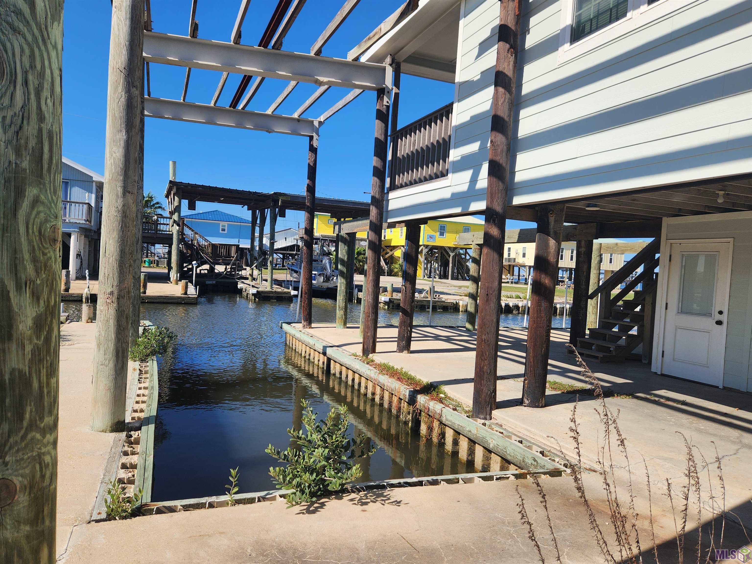 137 Memory Lane Grand Isle, LA 70358 - Photo 6 of 23