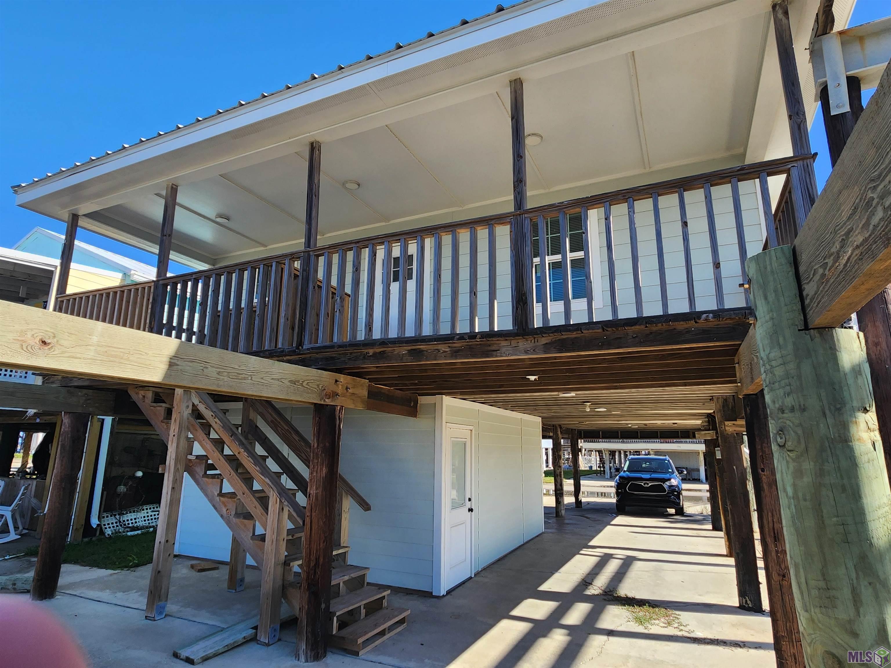 137 Memory Lane Grand Isle, LA 70358 - Photo 7 of 23