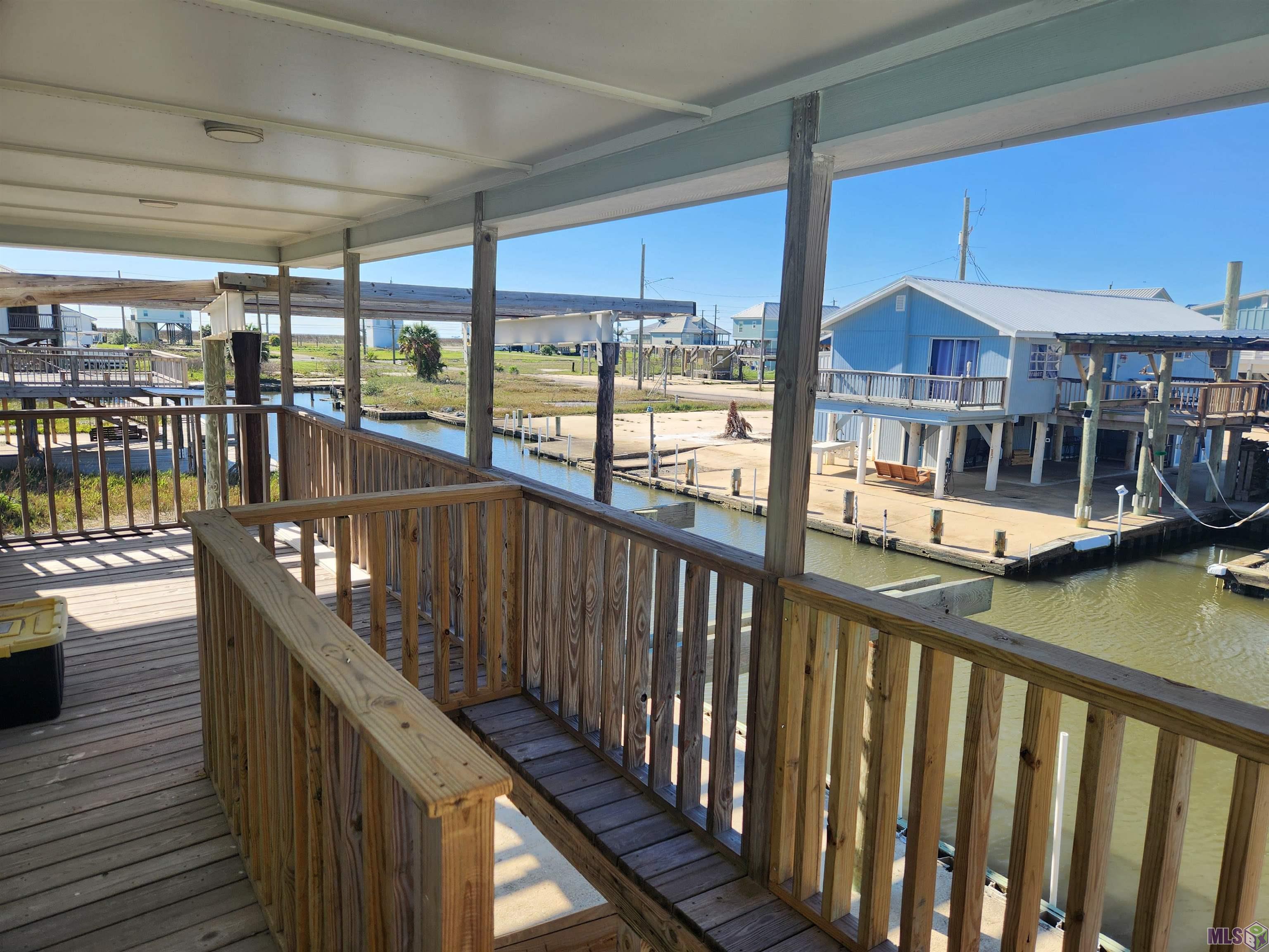 137 Memory Lane Grand Isle, LA 70358 - Photo 8 of 23