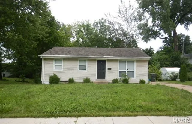$84,900 | 5616 Parchester Drive, St. Louis, MO 63121