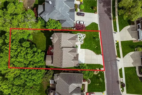 $675,000 | 14128 Flint Street, Overland Park, KS 66221