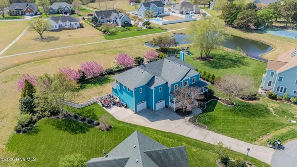$819,900 | 102 Falcons Cove, Moyock, NC 27958