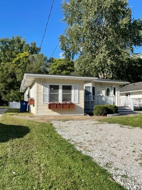 2120 Washington Avenue Terre Haute, IN 47803 - Photo 2 of 25