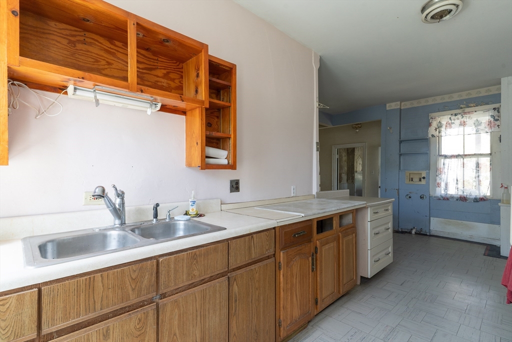 3 Main Street Brookfield, MA 01506 - Photo 18 of 36