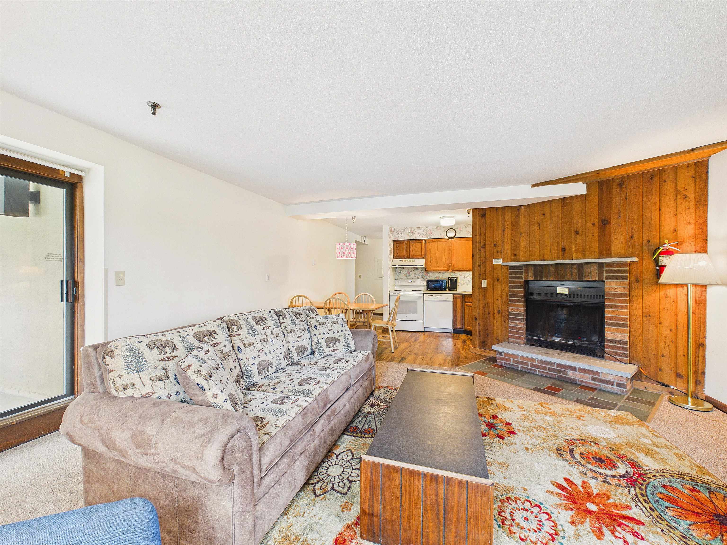 133 East Mountain Road, Unit 3B07 Killington, VT 05751 - Photo 7 of 43