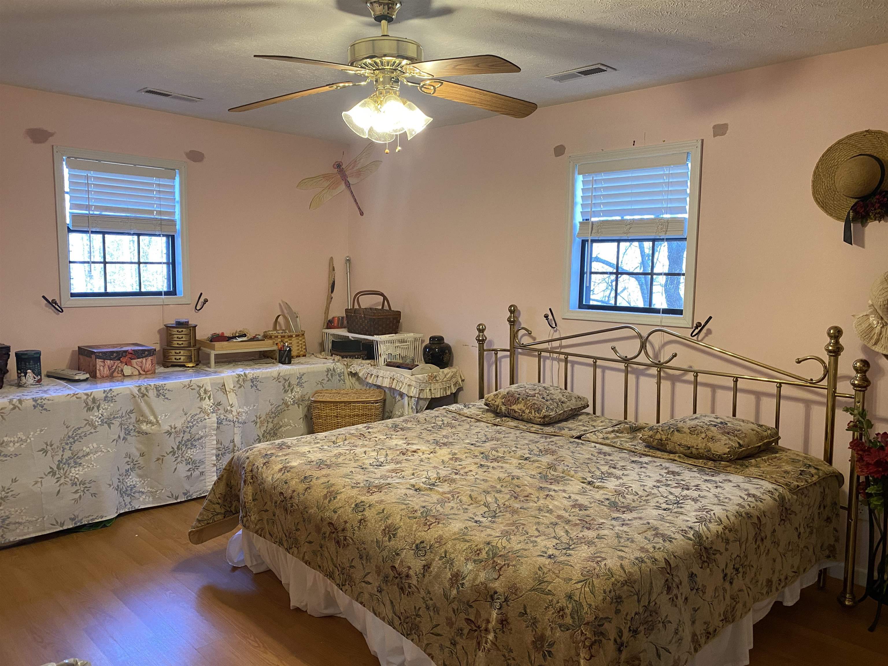 2835 Cerro Gordo Road Olivehill, TN 38475 - Photo 16 of 40 a bedroom with double bed and a window