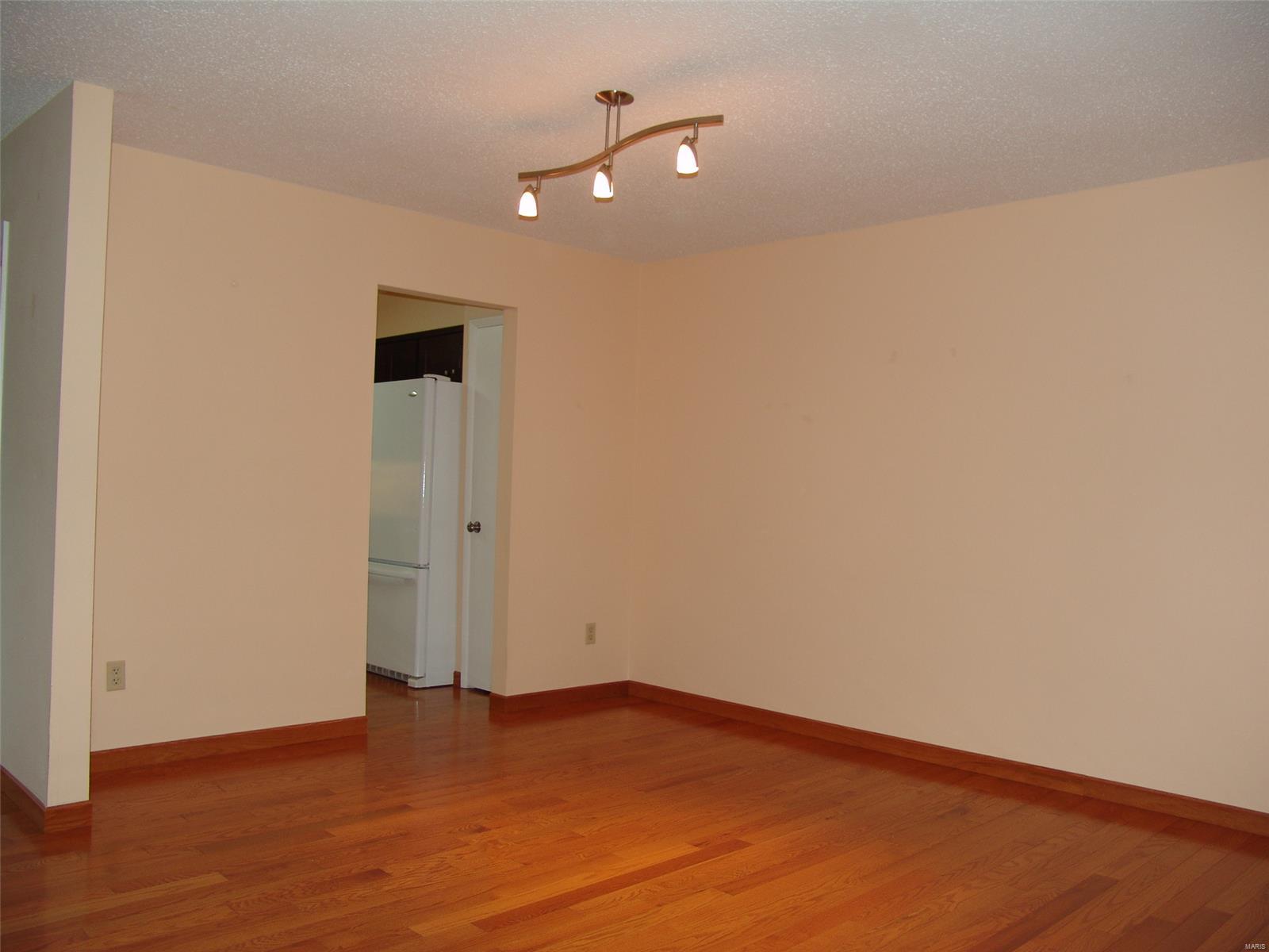 973 Cardello Drive Manchester, MO 63021 - Photo 7 of 12