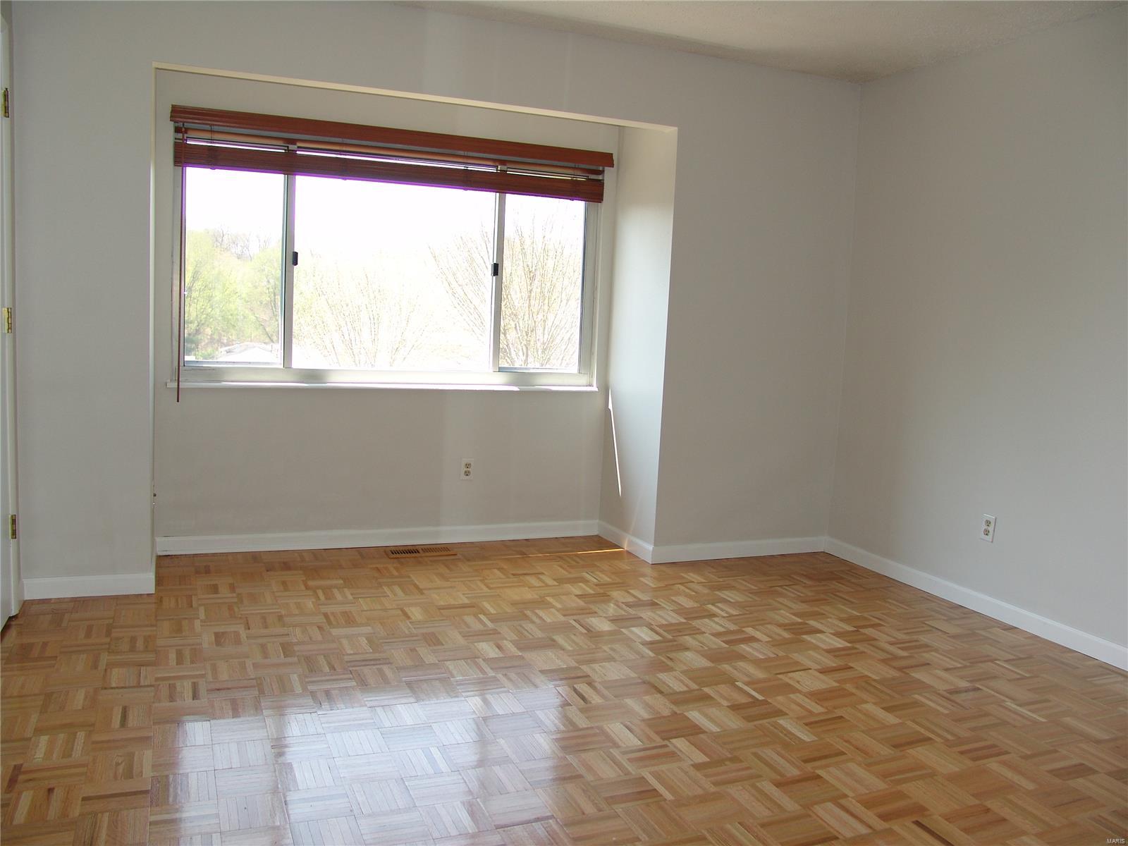 973 Cardello Drive Manchester, MO 63021 - Photo 8 of 12