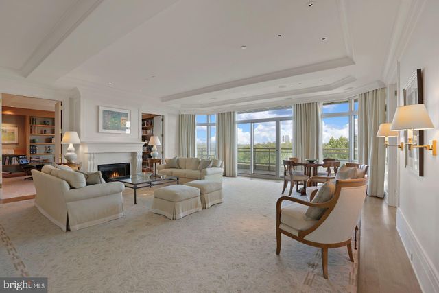 $4,750,000 | 5630 Wisconsin Avenue, Unit 1205, Chevy Chase, MD 20815