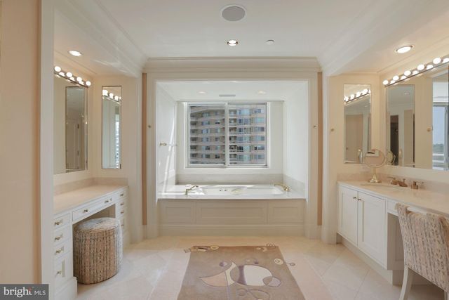 $4,750,000 | 5630 Wisconsin Avenue, Unit 1205, Chevy Chase, MD 20815