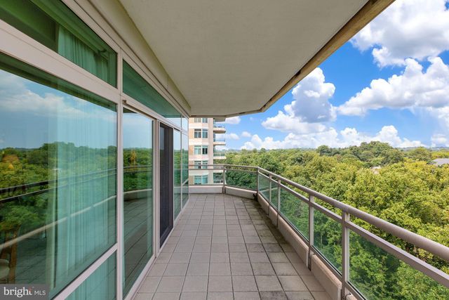 $4,750,000 | 5630 Wisconsin Avenue, Unit 1205, Chevy Chase, MD 20815