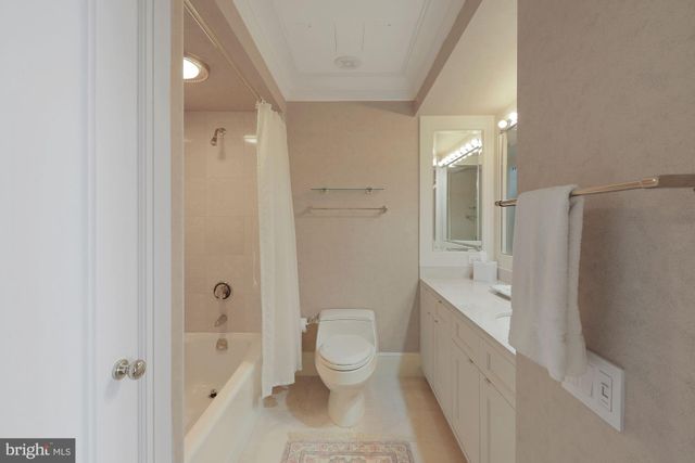 $4,750,000 | 5630 Wisconsin Avenue, Unit 1205, Chevy Chase, MD 20815