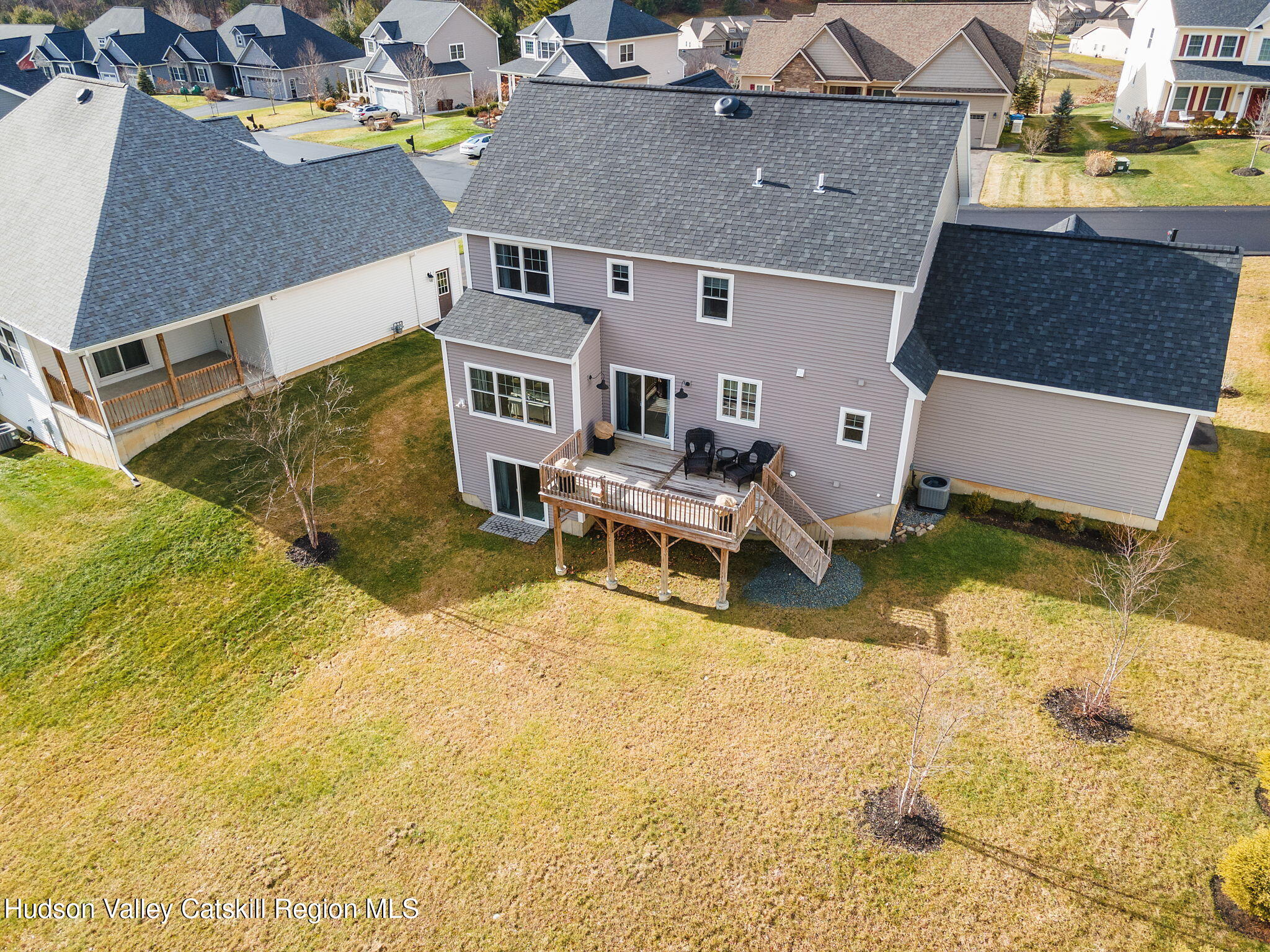 22 Edinburgh Court New Scotland, NY 12159 - Photo 44 of 48 an aerial view of a house with a yard