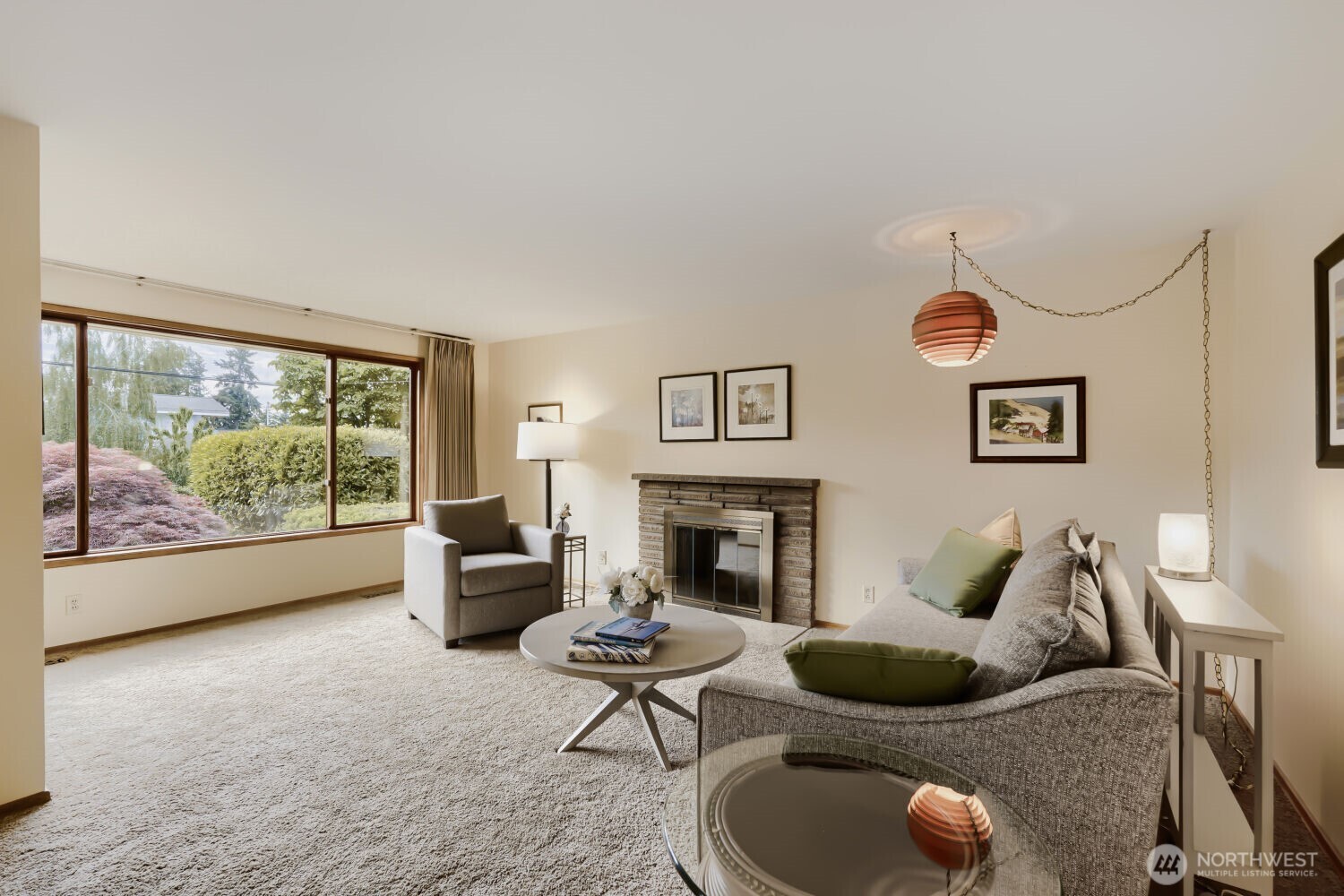 3056 50th Avenue Southwest Seattle, WA 98116 - Photo 10 of 38