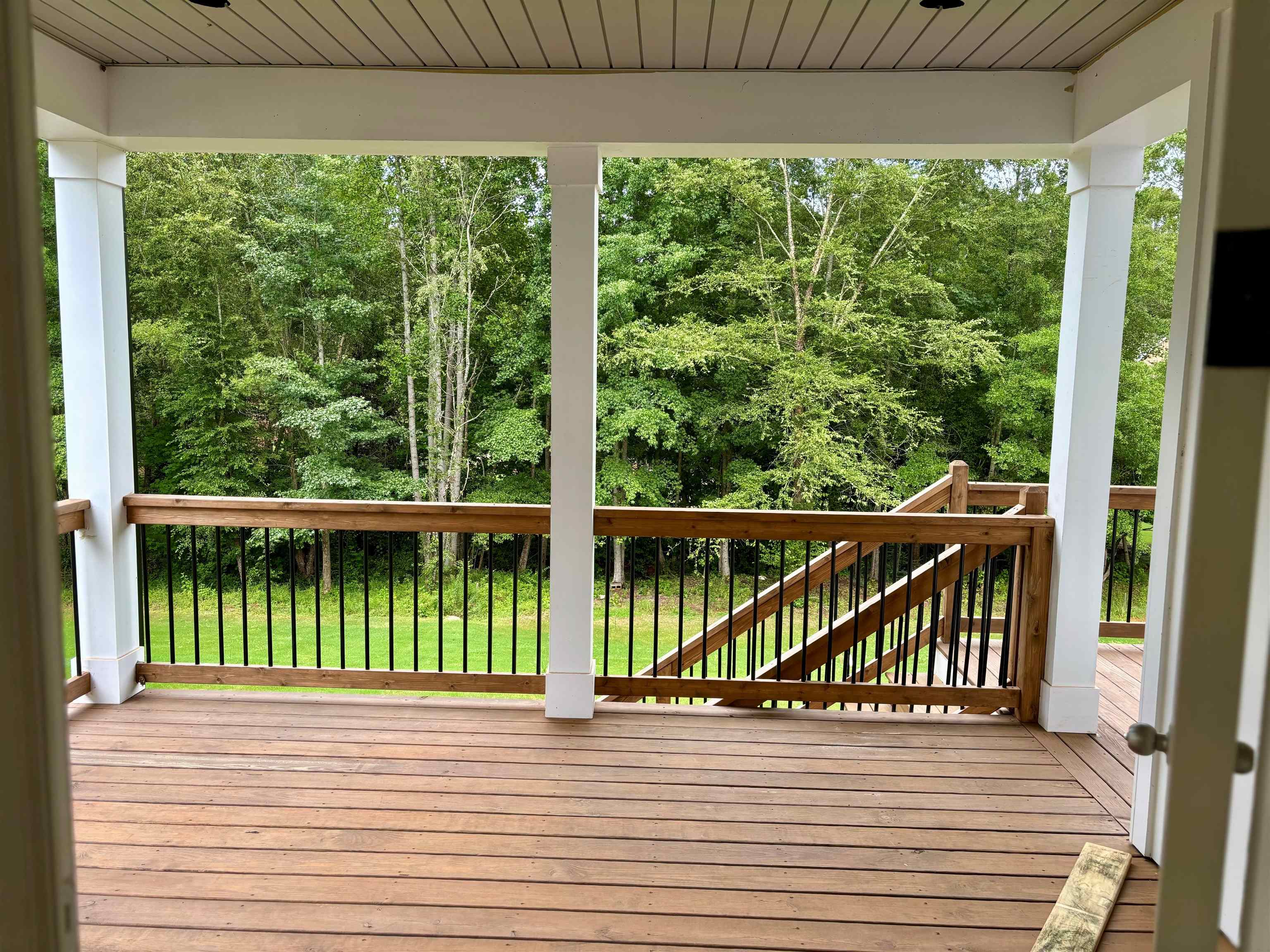 1019 Tudor Cottage Trail Boiling Springs, SC 29316 - Photo 3 of 17