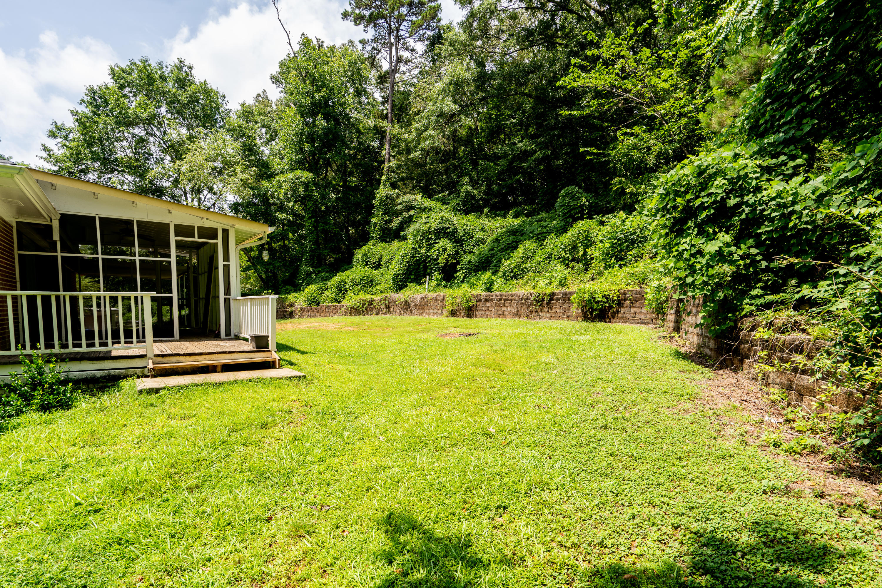 3833 Churchill Road Chattanooga, TN 37406 - Photo 26 of 27 DSC00006